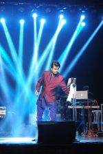 Sonu Nigam at Chinmaya mission concert on 14th Dec 2015